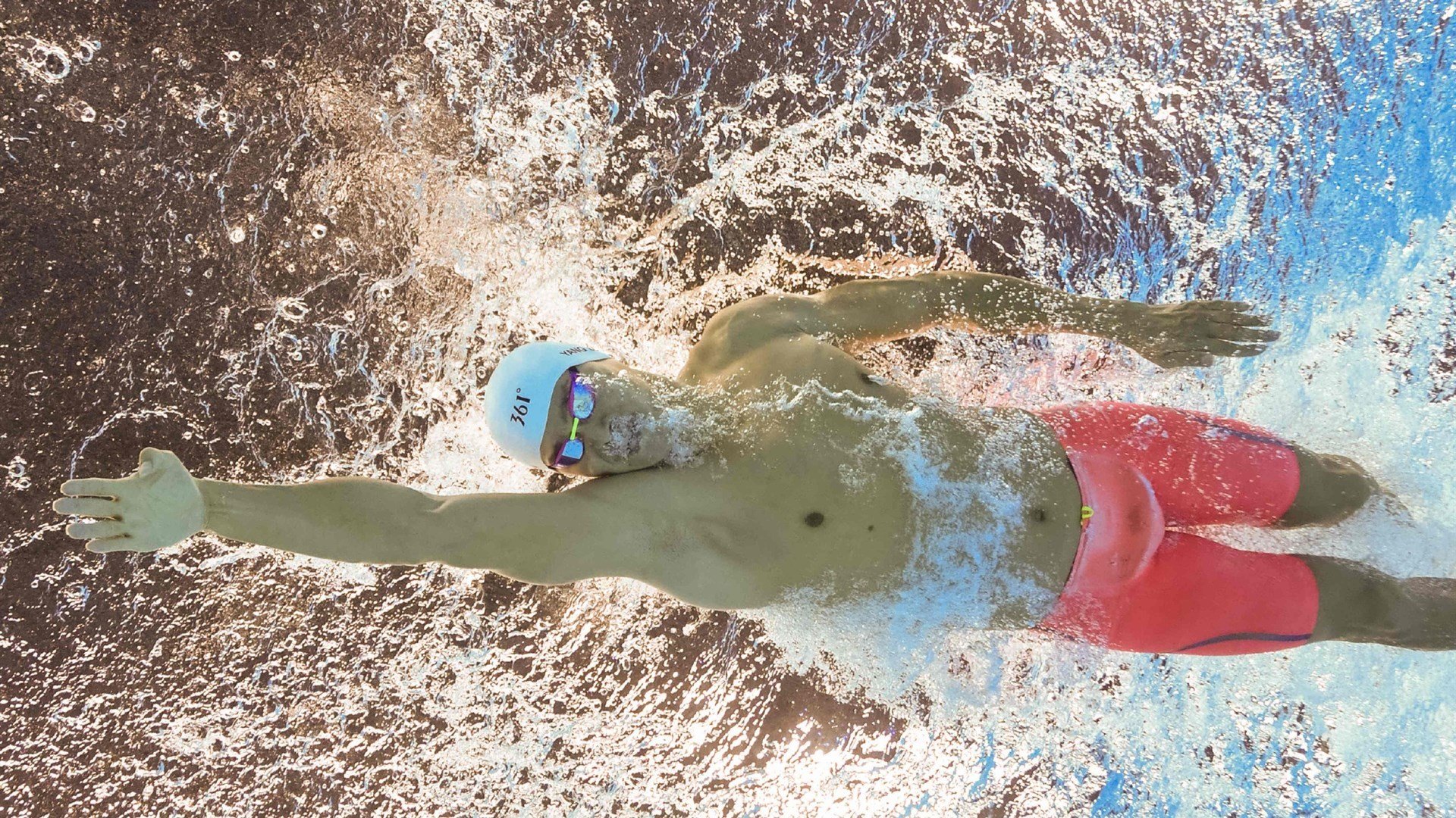 “逆境中的勇者：那些令人动容的逆风逆转”，逆境中的勇气