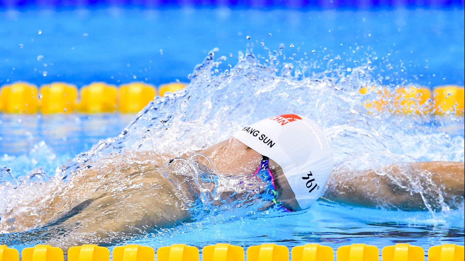 九游体育入口-车队引资大戏：金钱与冠军的博弈，车队是怎么挣钱的